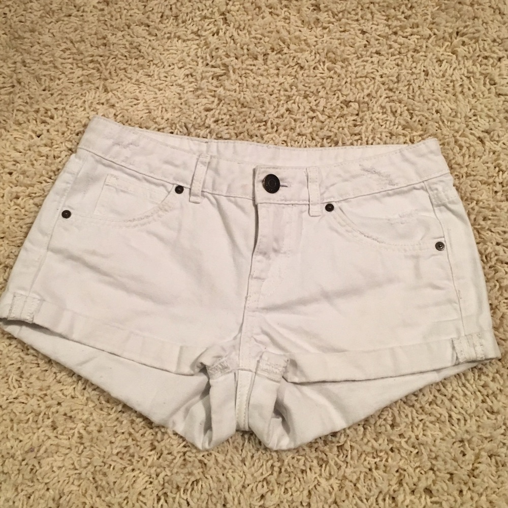 Women’s White Jean Shorts - Classic Low-Rise Denim